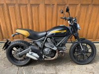 DUCATI SCRAMBLER 800