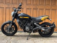 DUCATI SCRAMBLER 800
