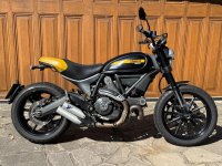 DUCATI SCRAMBLER 800