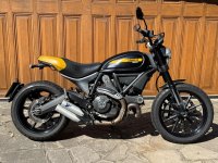 DUCATI SCRAMBLER 800