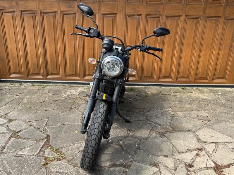 DUCATI SCRAMBLER 800