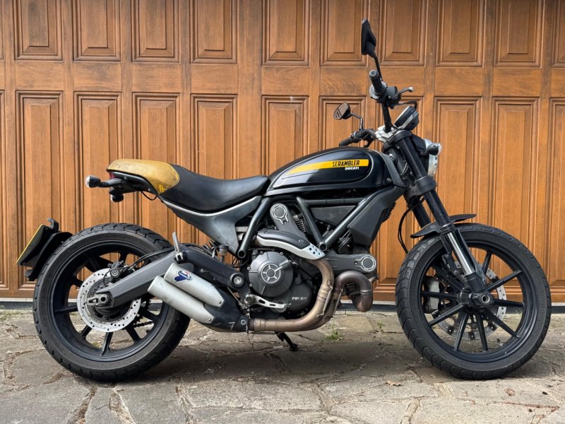 DUCATI SCRAMBLER 800